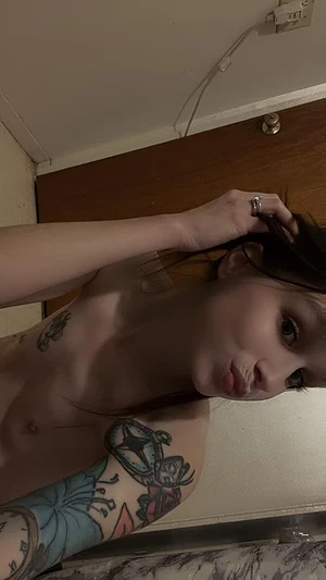 You know you wanna see me squirt