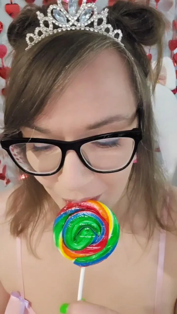 I do weird shit thats oddly sexy