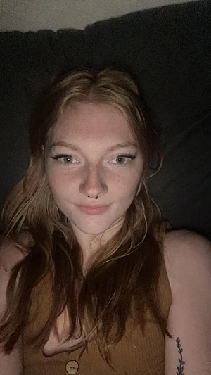 Hey baby you like redheads