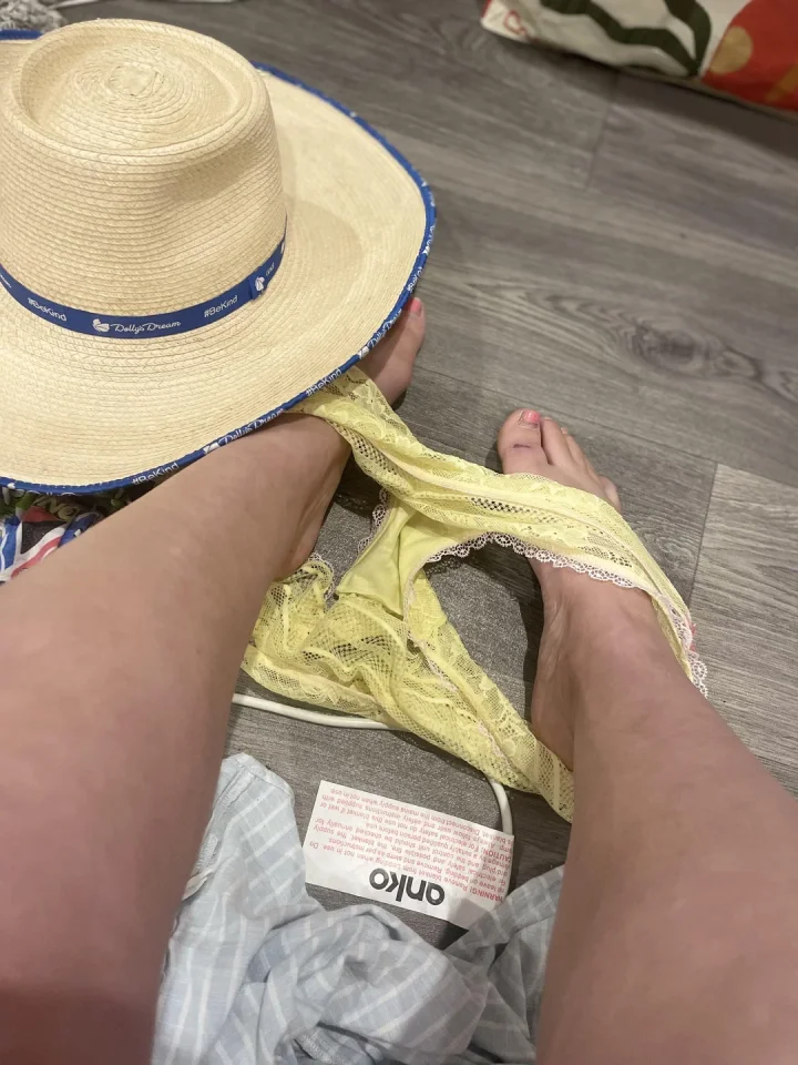 Cowgirl ready for action