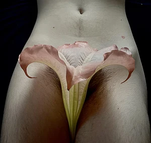 spring is here, so is breeding season 😌🌸                                             (full shoot on my onlyfans)