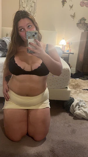 Do you love this slutty outfit? 😈