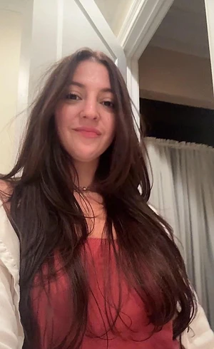 Ayla Asadi's pic #4