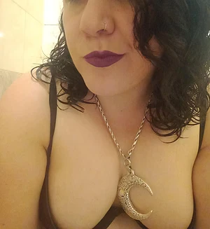 Fiery chubby girl 🔥🔥🔥