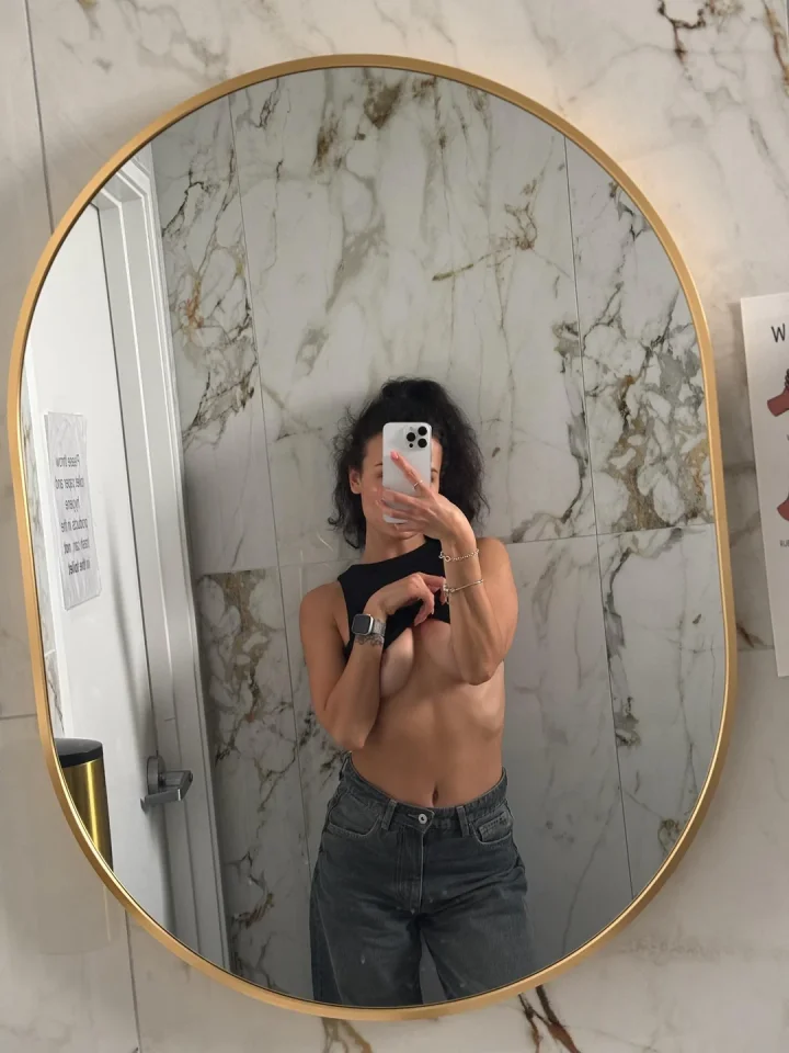 Am I fuckable for u ?