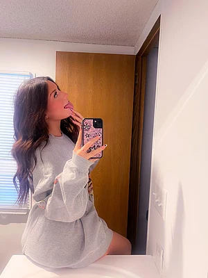 Riley🎀🇺🇸's pic #3