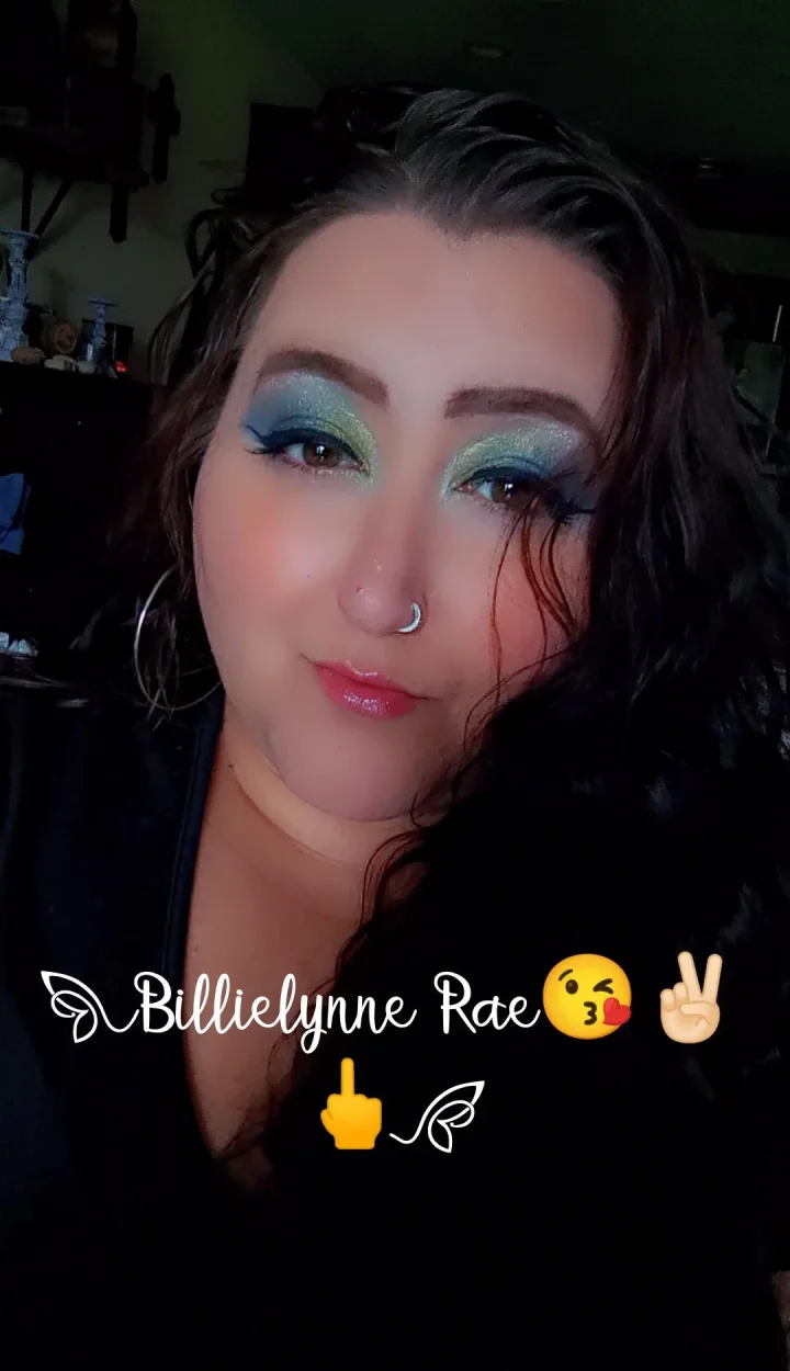 Light smile picture of Miss lady B 🌹