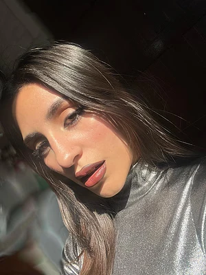 What do you think of my makeup?