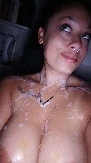 Getting clean before I get dirty 😈