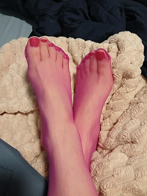 Do you like my stockings😘