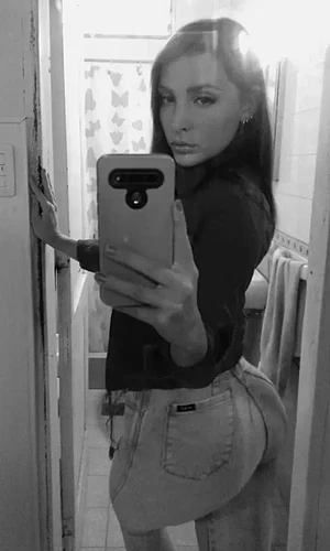 These jeans are so tight on me that they squeeze my parts and that makes me hot