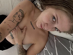 I'll let you cum all over my face