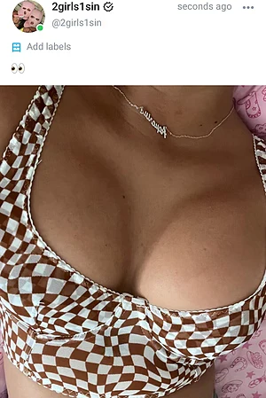 petite & busty
