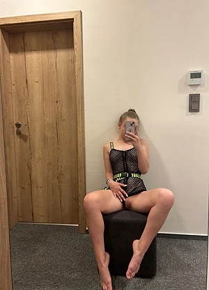 Felt cute in the moment, hope you're gonna like it