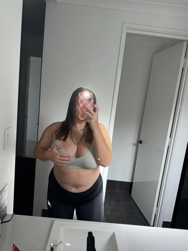 Torn clothes picture of LittleBunny9822