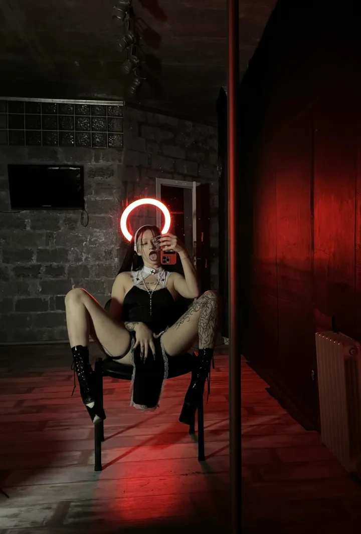 Black footwear picture of Evil