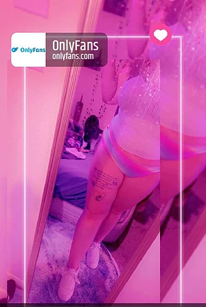 Feeling bratty 🎀 15% off ♡ my OnlyFans // ask abt my menu!