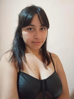 Do you think I'm sexually attractive or not?