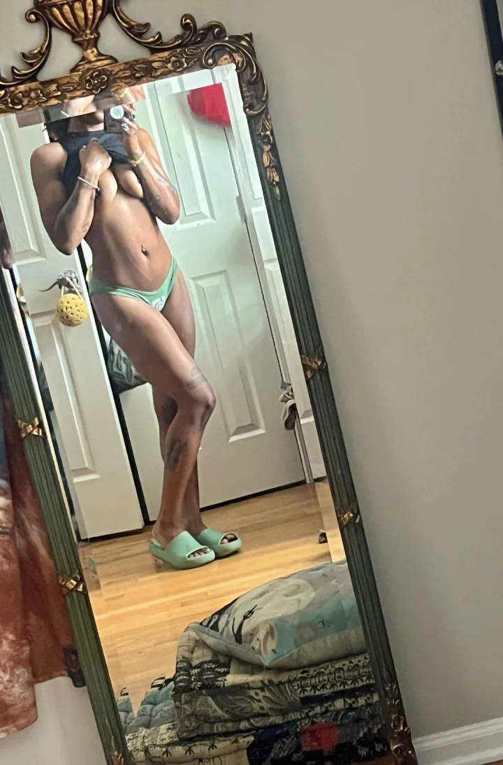 Clothes lift picture of Bunny🐇