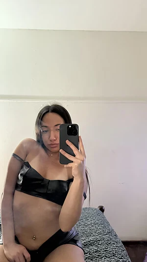 Before going out dancing with my friends I got very horny and couldn't help but play with my pussy for a while