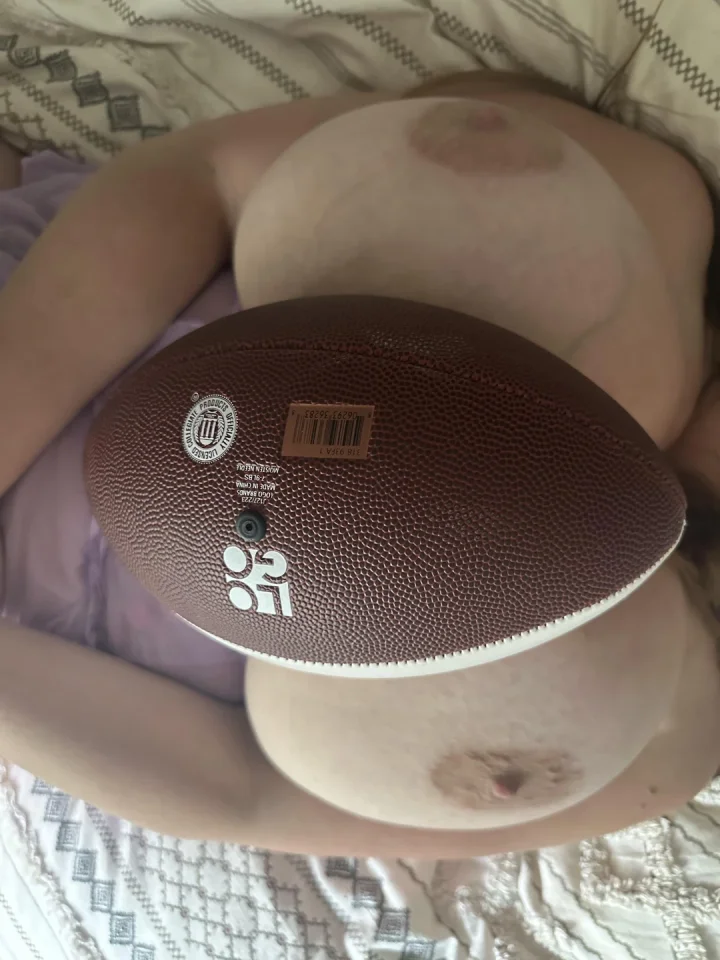 The games over now… Why don’t you cum play with me instead😈💦