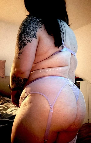 BigCurvesBigFun's pic #5