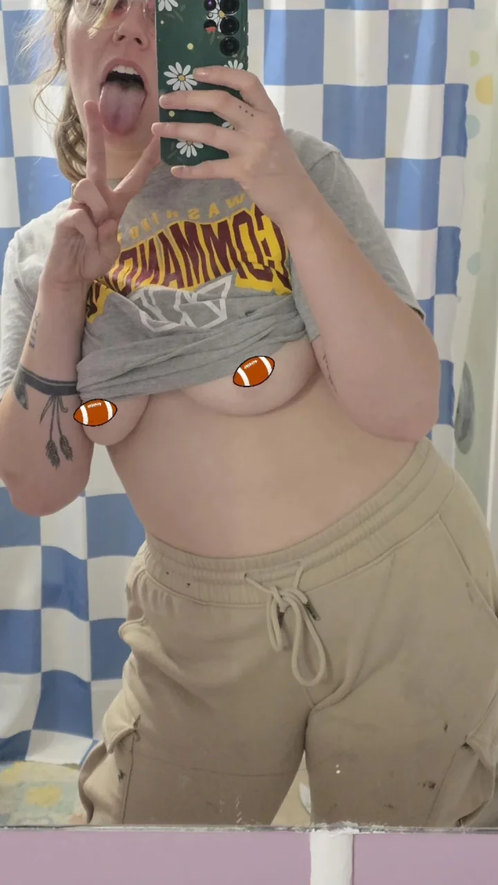 Ribbon picture of Kats closet
