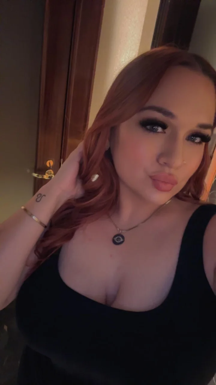 MILF at your service — no safe word needed 😮‍💨