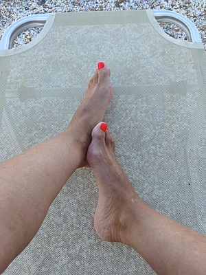 Salty feet, Would you lick them???