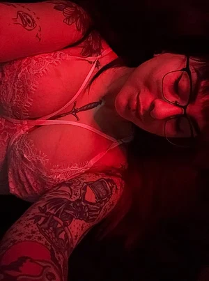 Come on and play with me