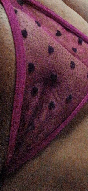 Smell, touch, suck, tell me what you will do first.
