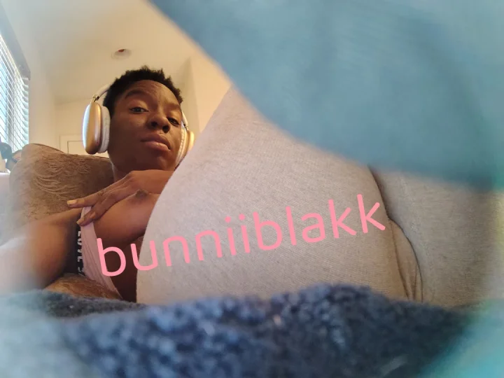Male focus picture of Blakk Bunnii