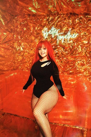 157 cm tall :3
