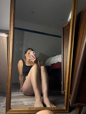 I want a thigh tattoo, what do you think?