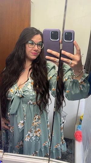 Truly was just meant to be a slutty MILF 🥵