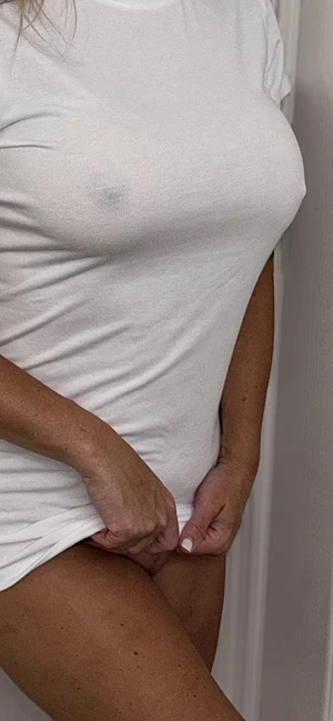 MILF here for the fun.