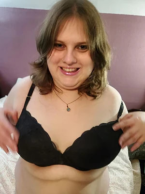 Join my onlyfans and have fun with me 😘