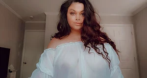 debating on cutting my hair, hm summer is too hot 🥵