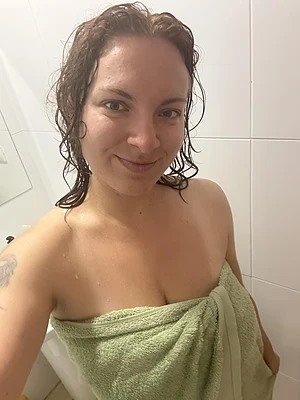 selfietime after the shower