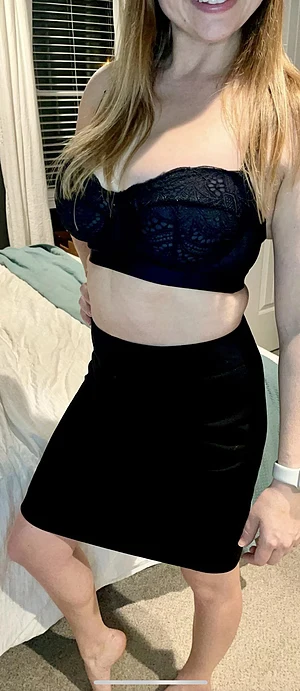 petitebusty