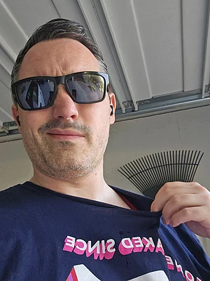 Will this wholesome dad get spicy in dms? Does he know what that means? Come see!