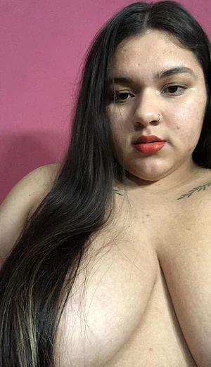 am I sexy in this selfie?