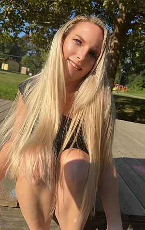 MILFs don’t play hard to get. They are the prize.