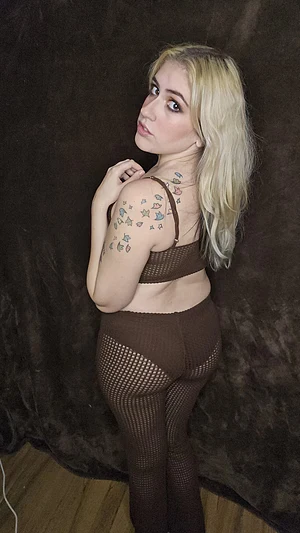✨Rose Black✨🥀's pic #2