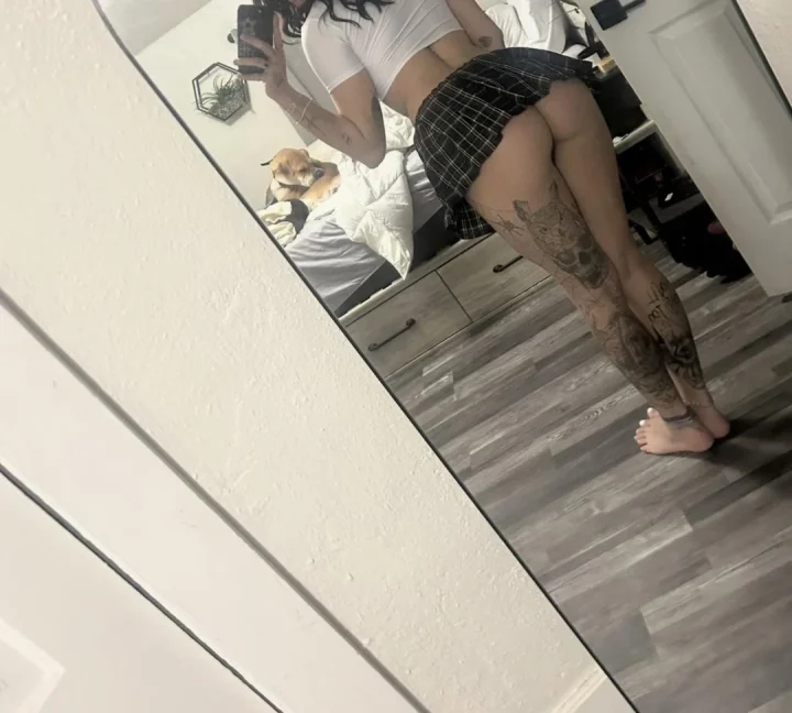 College Teen Cheerleader 😈