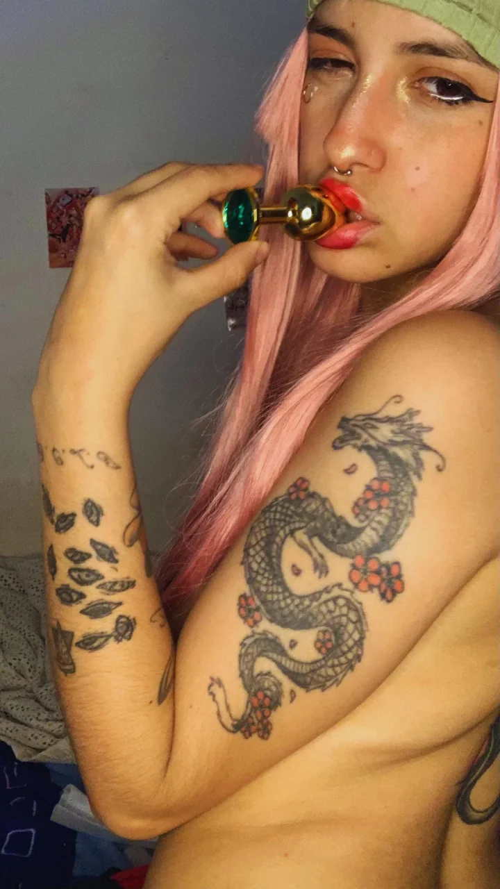 cute otaku girl♥