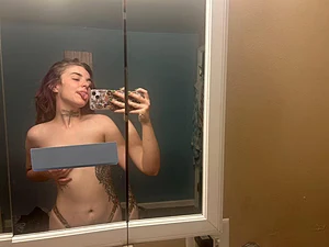 Mary Jane's pic #2