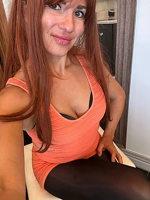 Scarlett Adams's pic #3