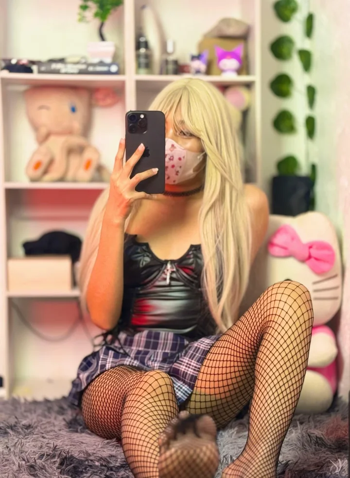 only reddit guys see the other side of me
