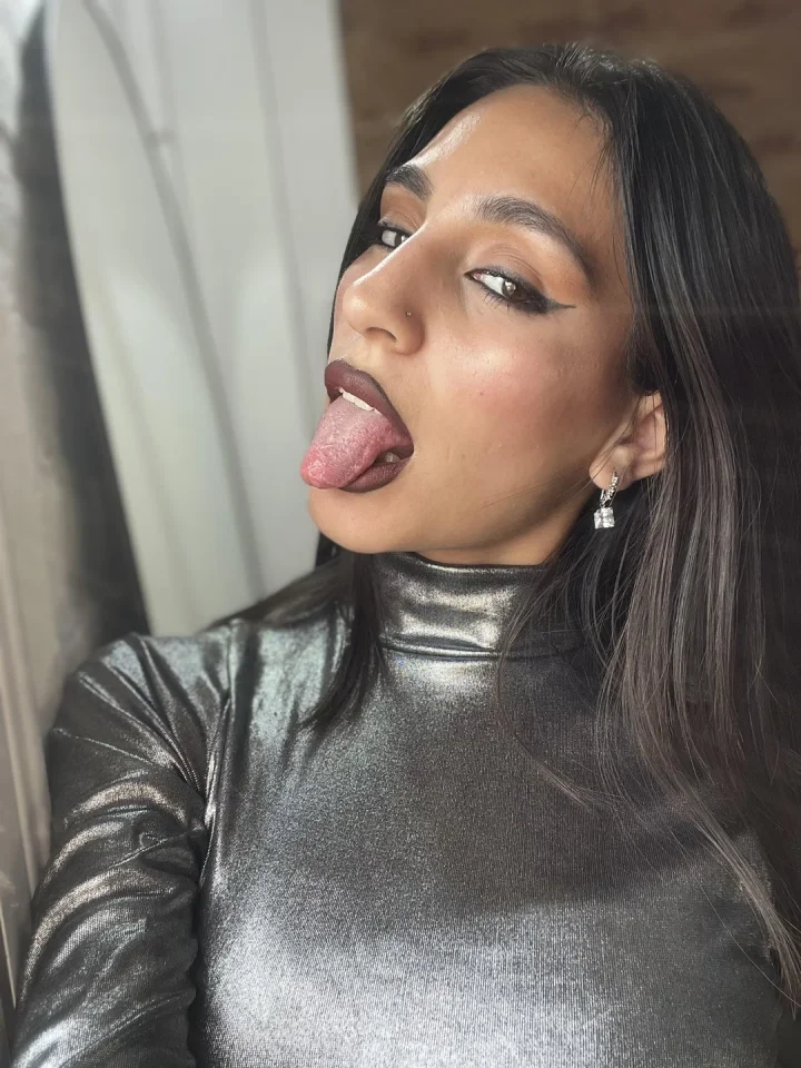 Hi baby 😈🖤